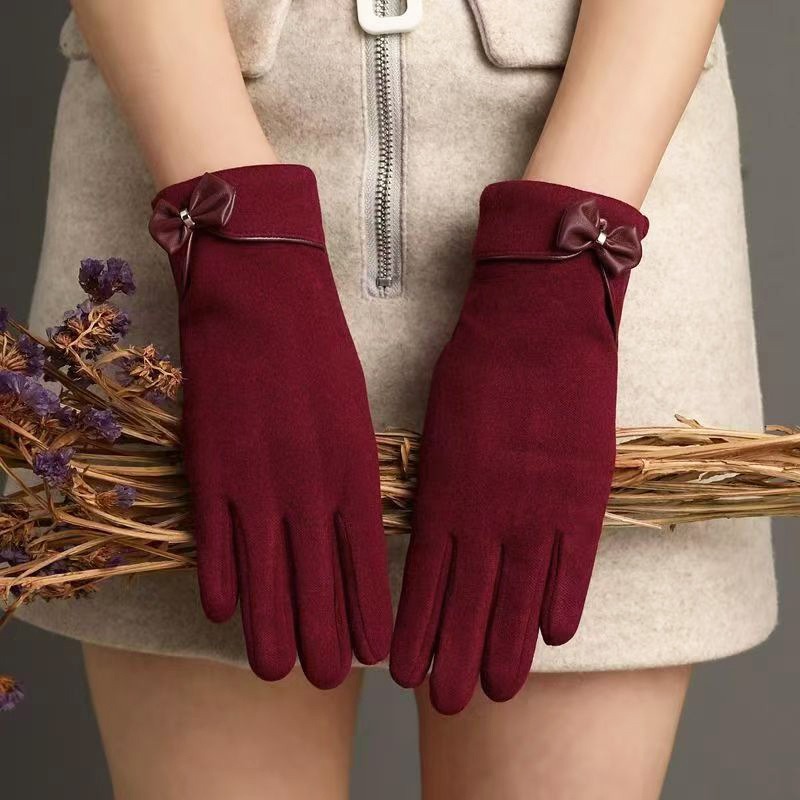 Kışlık Kadın Fiyonklu Dokunmat - Cycling Commute Essentials incelemesi ve fiyatı